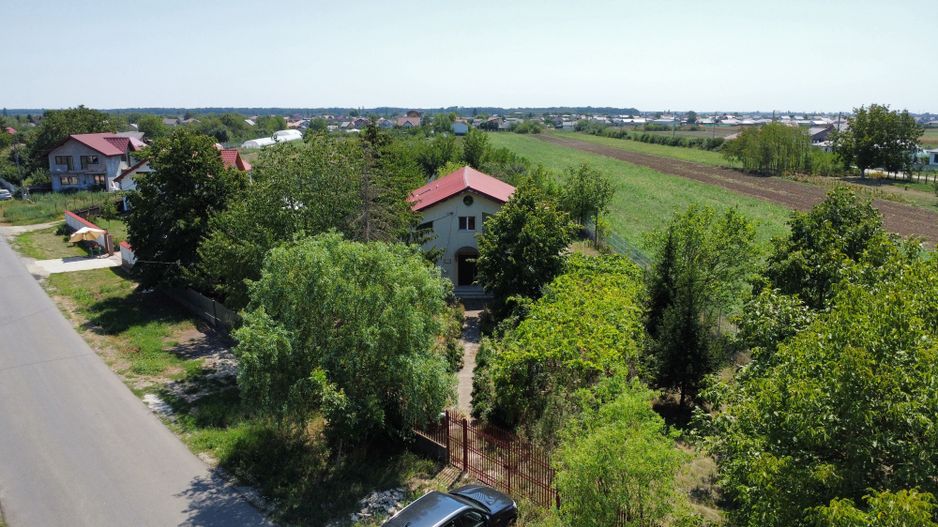 Vila superba cu teren Crevedia - Darza - Poză 12