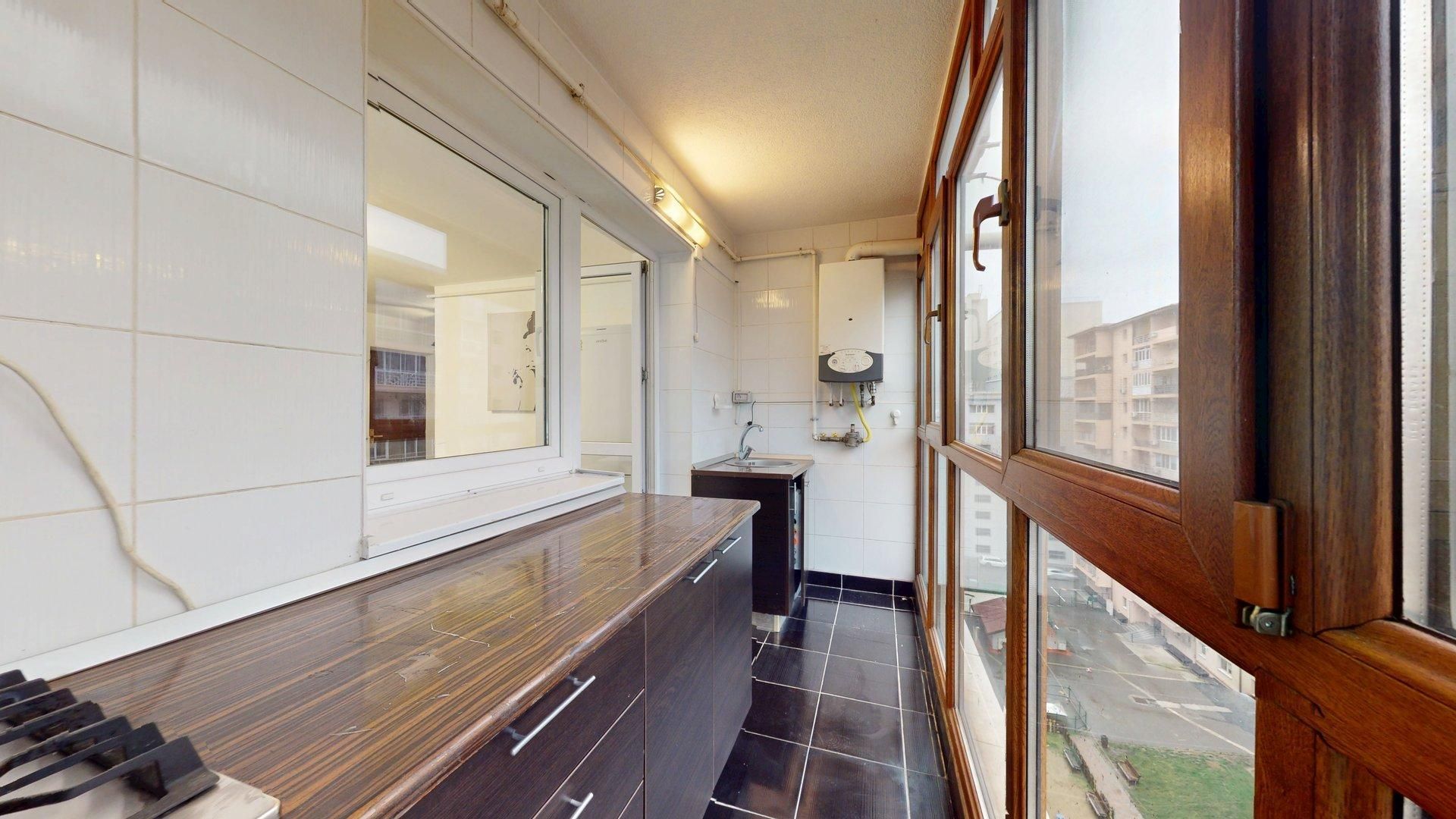 Garsoniera dubla tip studio Complex Rezidential Confort Park Vitan - Poză 8