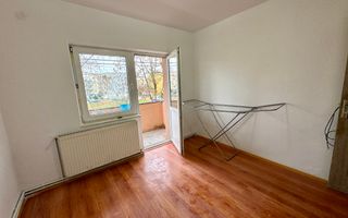Apartament 4 camere | Etaj 2 din 4 | Zona Micro 17 - Poză 3