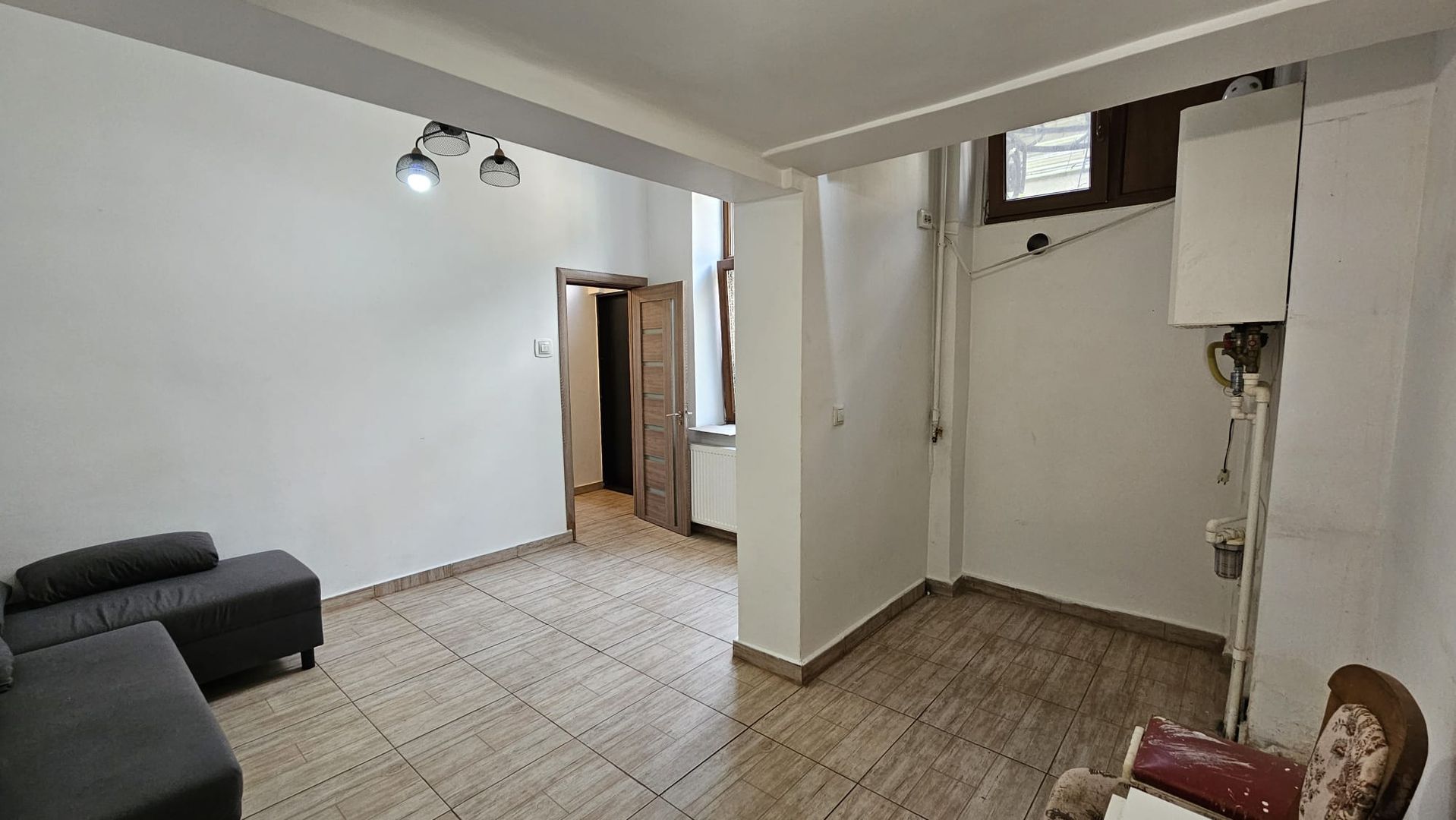 Vânzare apartament cu 2 camere într-o casă interbelică, zona Popa Nan - Poză 3