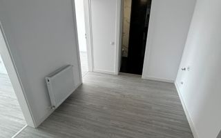 Spațiu de birou de închiriat – 2 camere, balcon generos – Turnișor - Poză 4