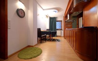 MAMULARI - Unirii, apartament 4 camere, transformat in 2 camere LUX - Poză 9