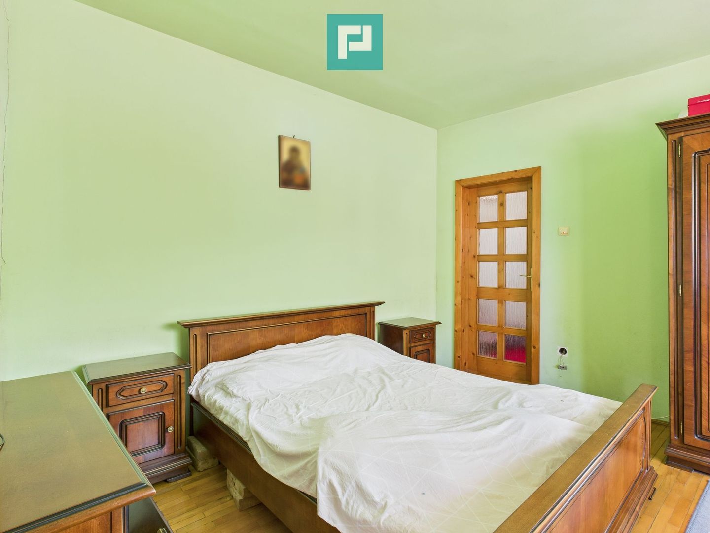 Casă cu 4 camere și teren de 1450 mp în Aradul Nou - Poză 4