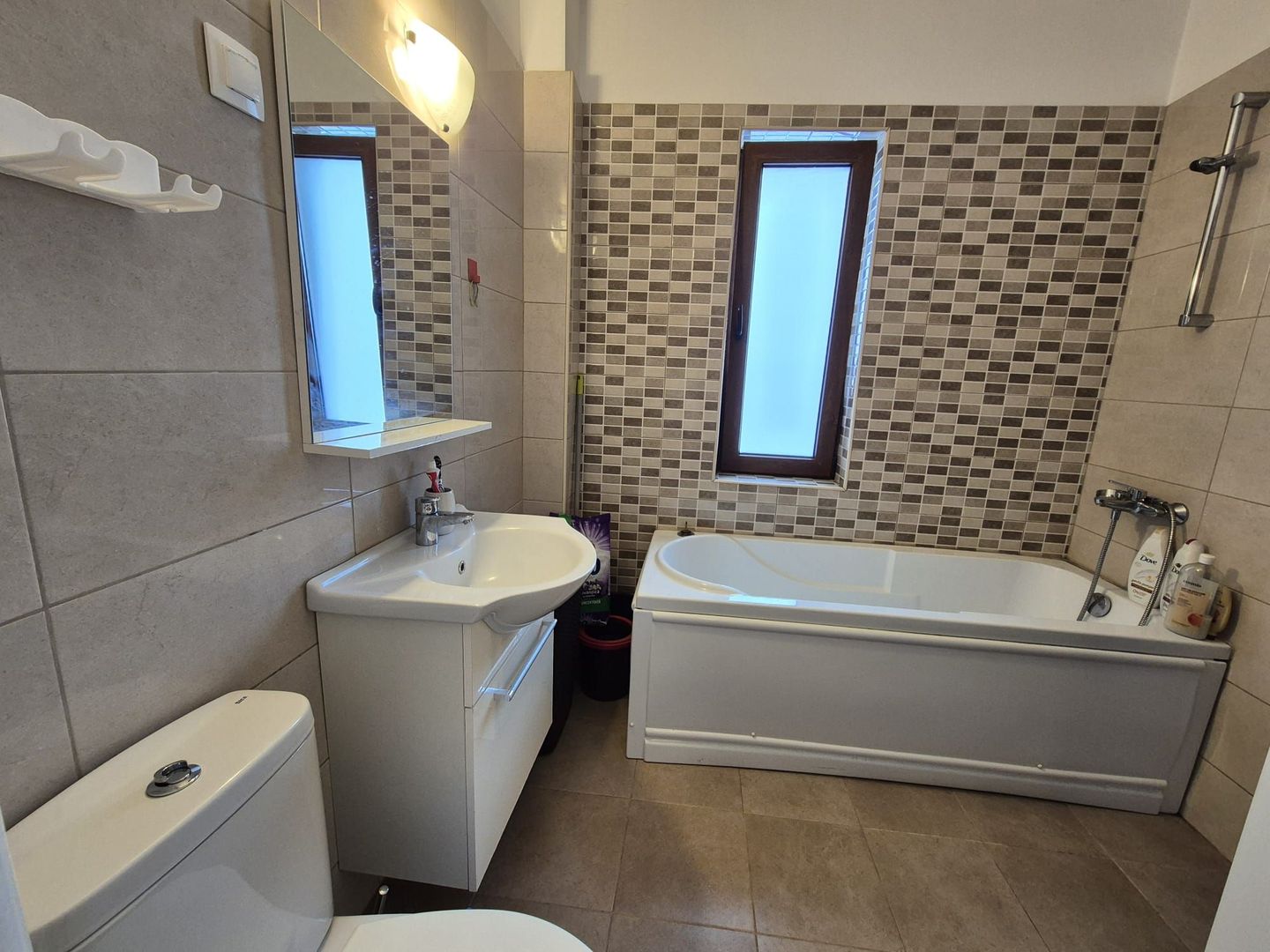 Apartament modern I luminos si intim I zona Torontalului - Poză 5