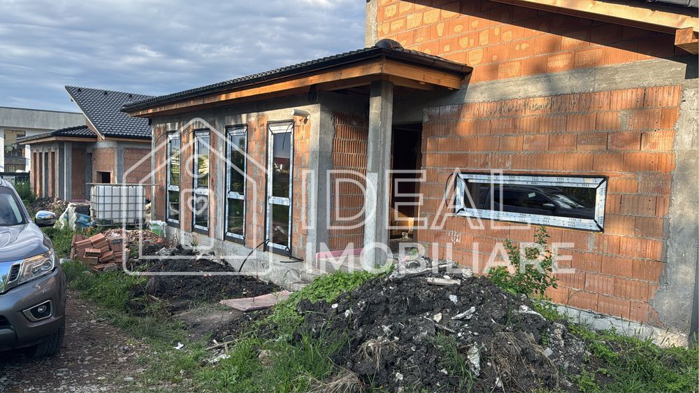 Casa individuala pe un singur nivel, zona Sura Mica - Poză 12