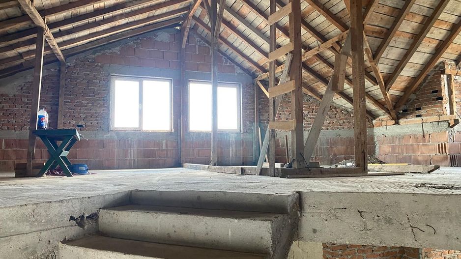 Adunatii Copaceni, vila la rosu P+1+M, teren 1044, teren 1044 - Poză 21