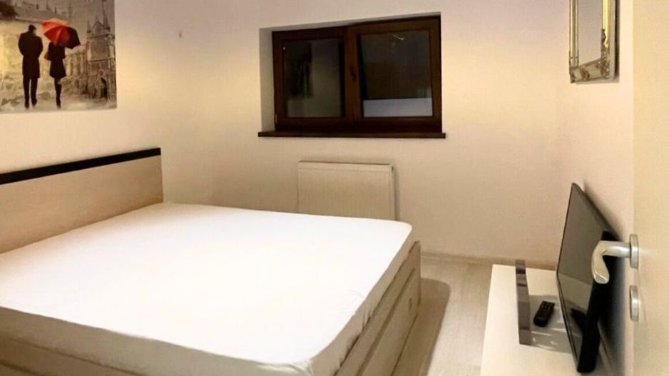 Vanzare apartament într-un imobil tip vila zona Sanpetru residence - Poză 7