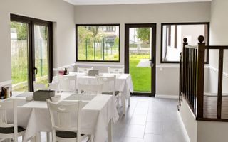 Pensiune Busteni, 14 camere, teren 900 mp, zona Libertatii, Acceptam Rate - Poză 4