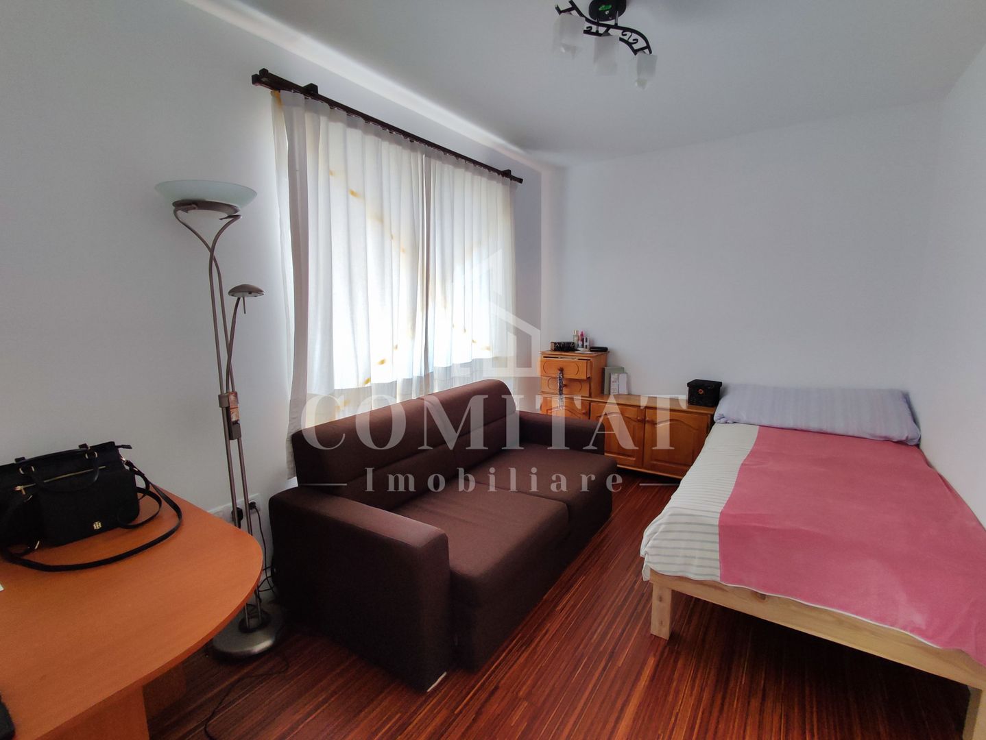 Casă cu 5 camere de inchiriat | Cartierul Borhanci - zonă de case - Poză 8