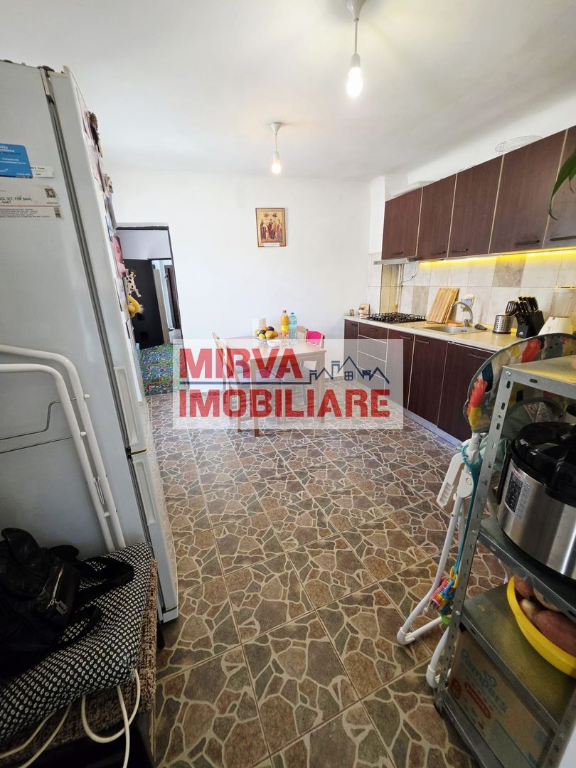 Casă 5 camere Dorobanțu | Panouri solare | Teren 299 mp - Poză 22