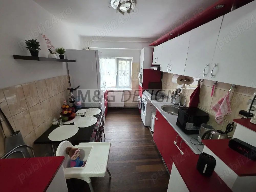 Apartament 2 camere Dambovita  etaj 1 cu centrala - Poză 3