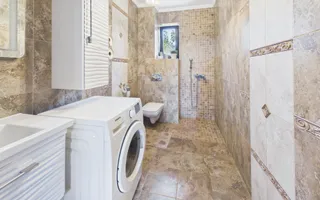 Vilă 10 camere + spațiu comercial | teren 1.300 mp | Otopeni 23 August - Poză 20