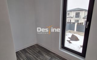 CASĂ tip duplex, situata in Valea Adanca - Poză 6
