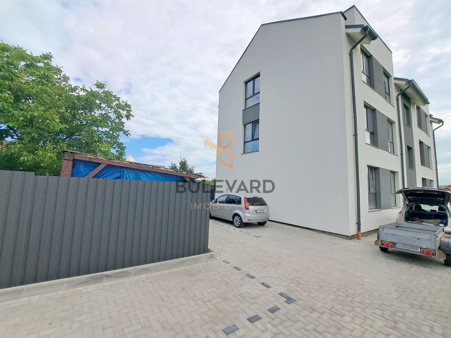 Apartament cu 3 camere + parcare, zona strazii Libertatii! - Poză 8