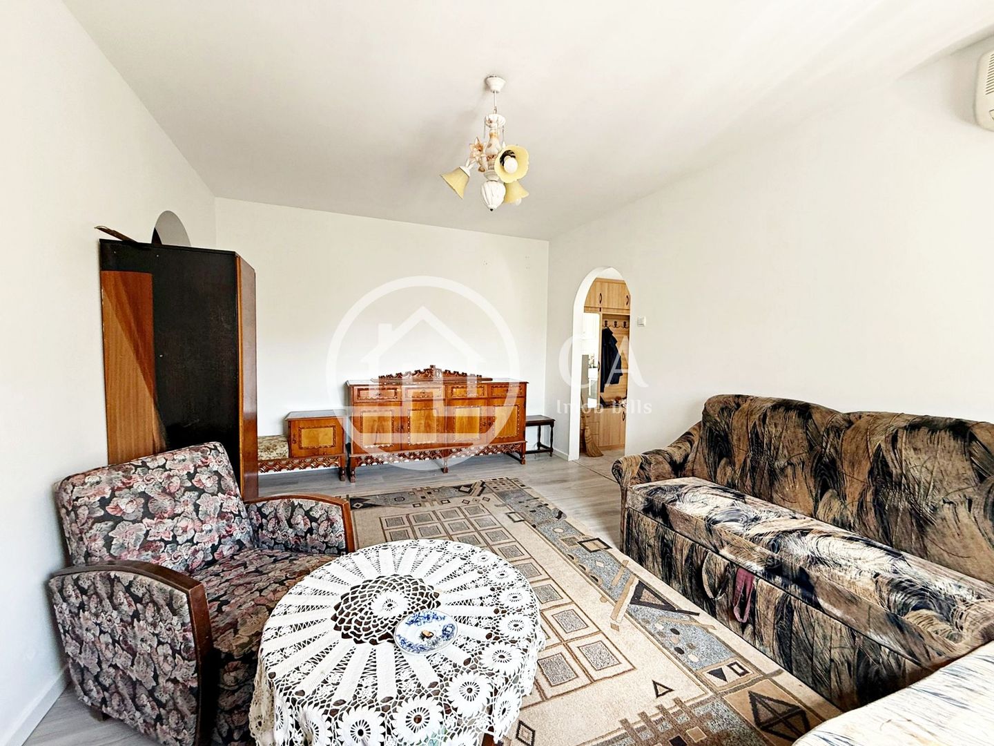 Apartament de închiriat cu 2 camere în zona Bulevardul Dacia, Oradea - Poză 1