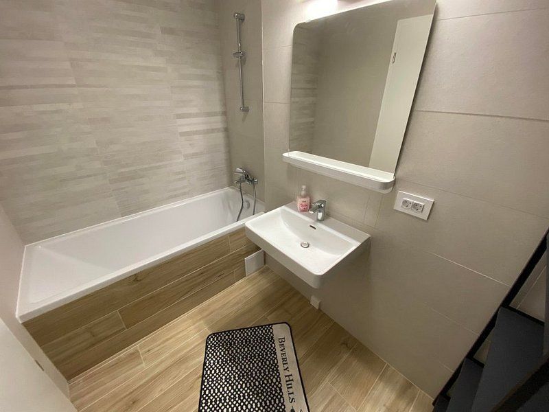 Inchirere apartament cu 3 camere Coresi Avantgarden - Poză 4