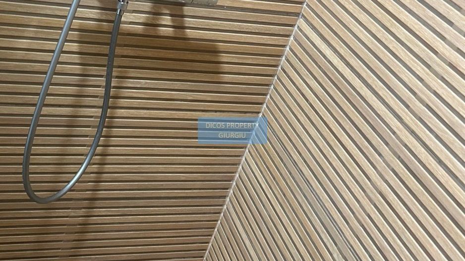 Vila cu piscina stațiunea Albena, pe malul Mării Negre - Poză 11