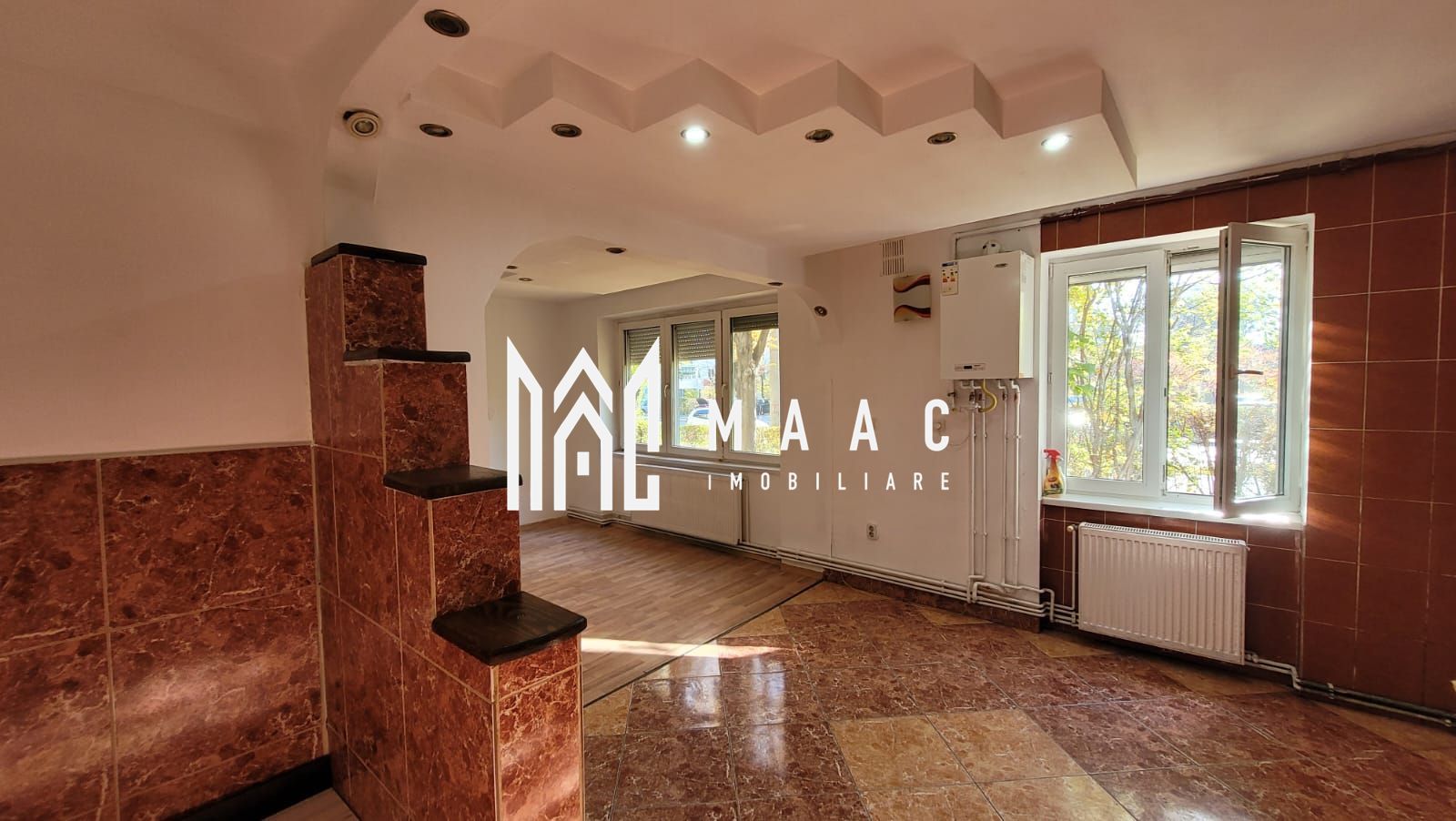 Apartament 3 Camere | Parter | Balcon | Rahova - Poză 1