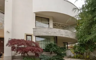 VILA ELEGANTA 5 CAMERE CU CURTE SI TERASA || EROU IANCU NICOLAE- PIPERA - Poză 30