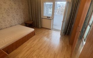 Proprietar vand ap 3 camere - Poză 4