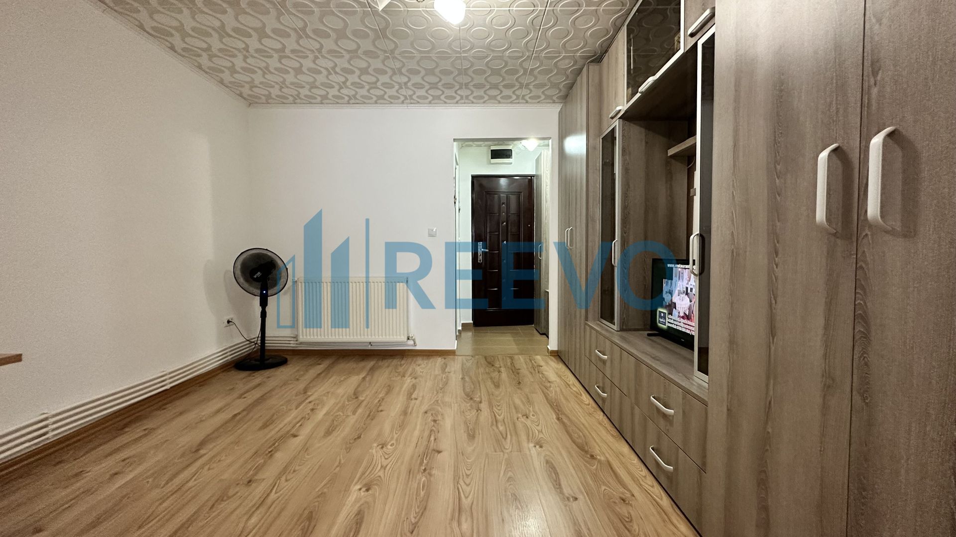 Garsonieră de vânzare în Buhuși - Poză 6