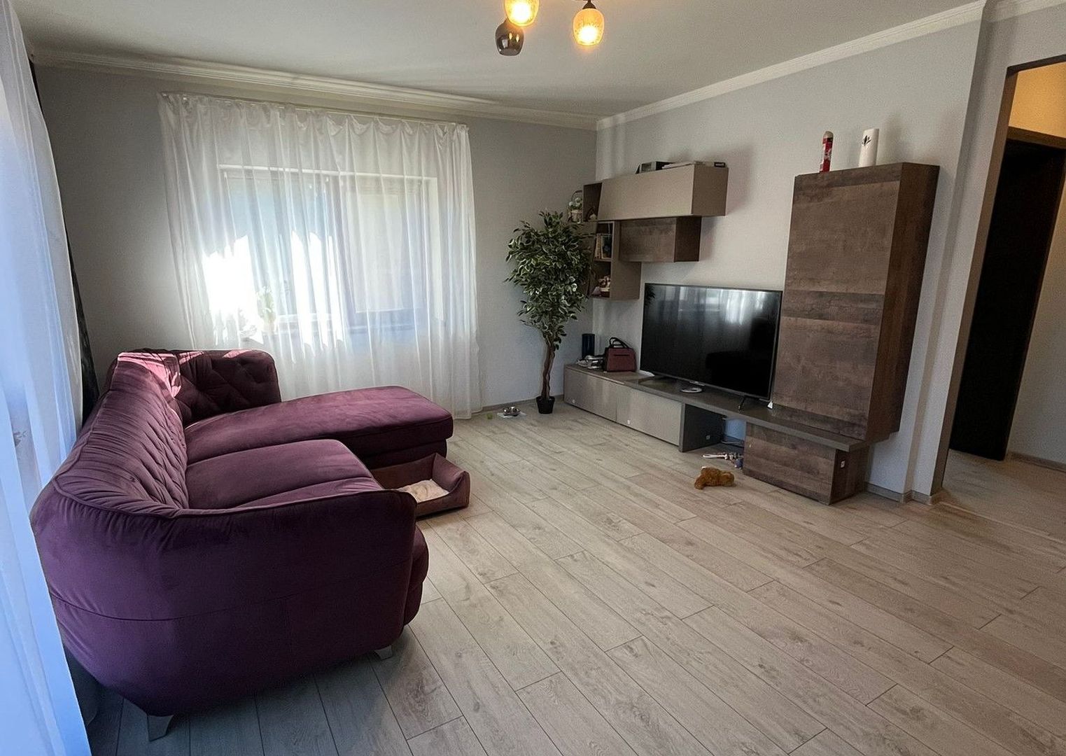 Apartament 3 camere, 66 mp utili, Cisnadie - Poză 1