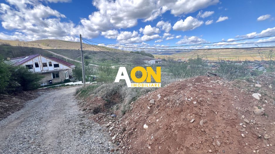 Teren cu priveliste de vanzare, 40ml deschidere, 2100mp teren, Micesti - Poză 4