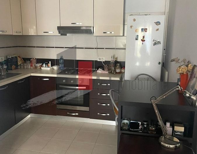 Apartament 2 camere in bloc 2007|centrala imobil|zona Decebal - Poză 3