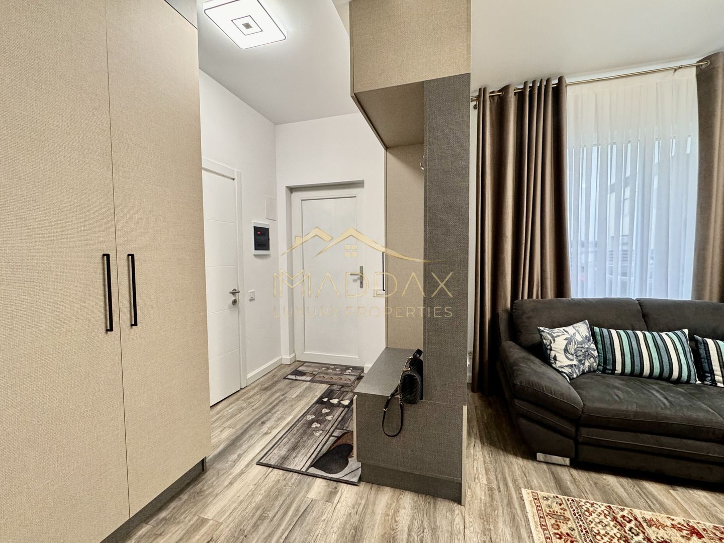 ***Vila  4 camere de inchiriat-Corbeanca *** 2 parcare - Poză 13