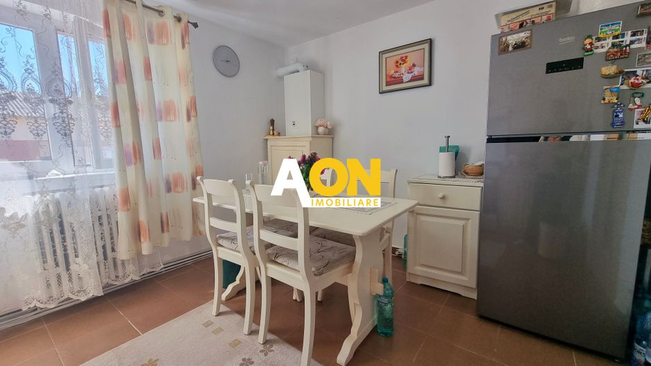Apartament 2 camere, mobilat, utilat, Cetate - Poză 11