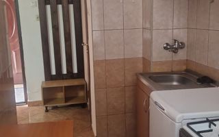 Inchiriez apartament cu o camera pe strada Gloriei - Poză 5