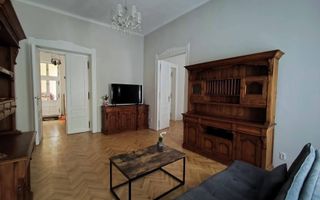 Apartament la casa 4 camere | Mihai Eminescu | Curte comuna | Oradea - Poză 9