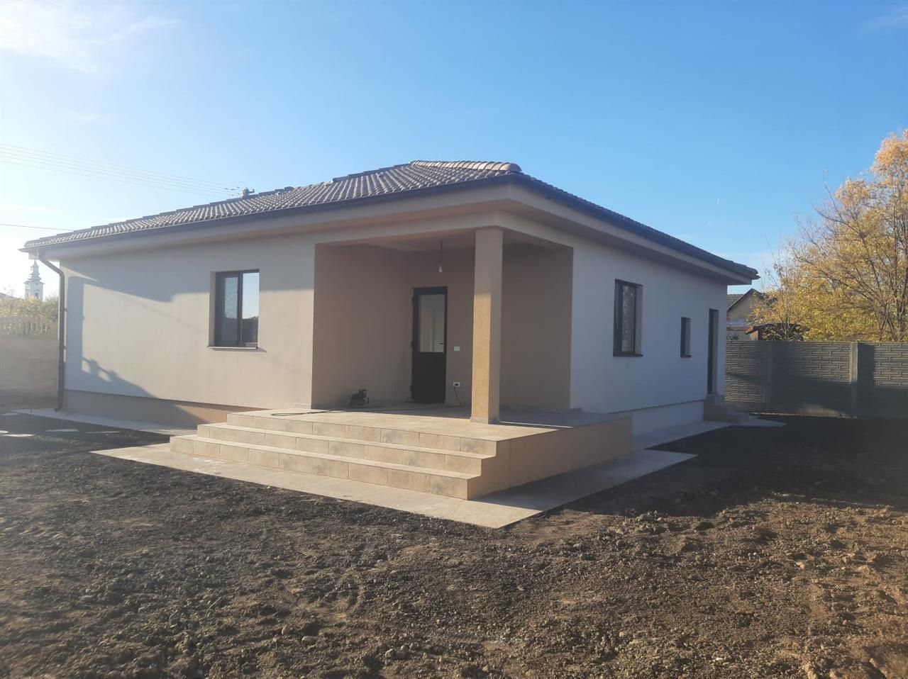 Casa individuala com Peciu Nou-  loc. Dinias - Poză 2