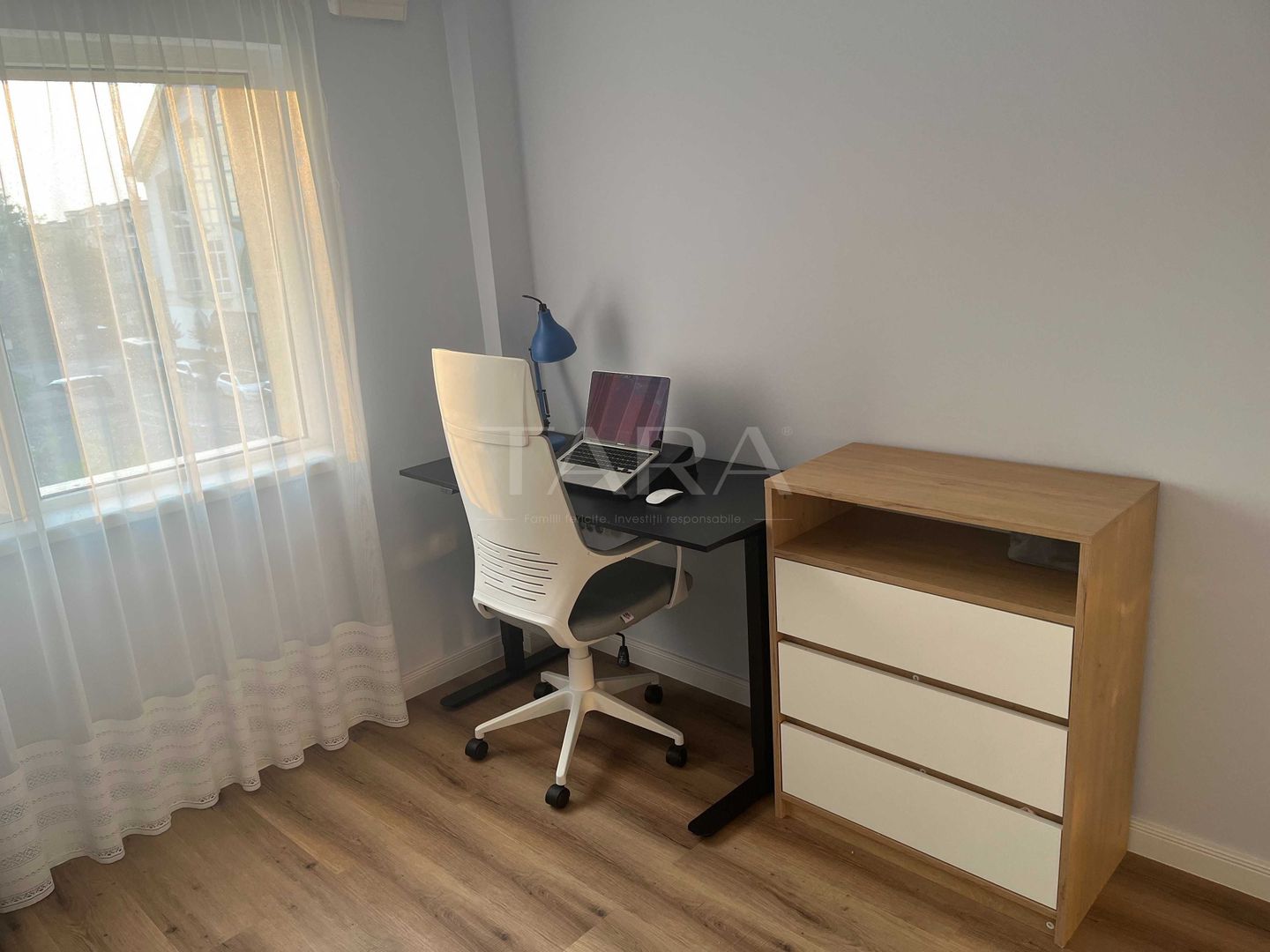 Apartament 4 camere, 78 mp – Între Lacuri, complet renovat și utilat - Poză 4