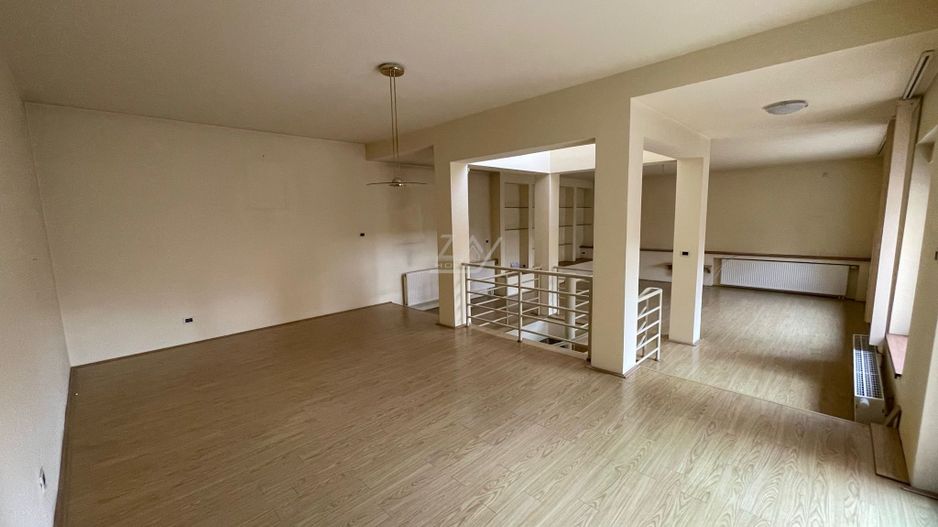 Casa individuala deosebita in zona Girocului - pozitie excelenta. Garaj dublu. - Poză 5