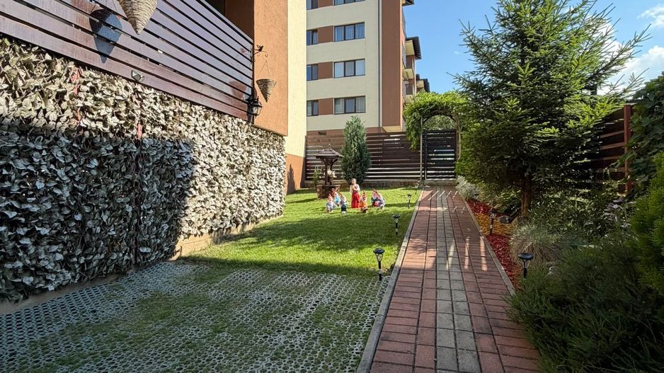 Apartament 3 camere, curte, boxa, parcare, Sub Cetate - Poză 4