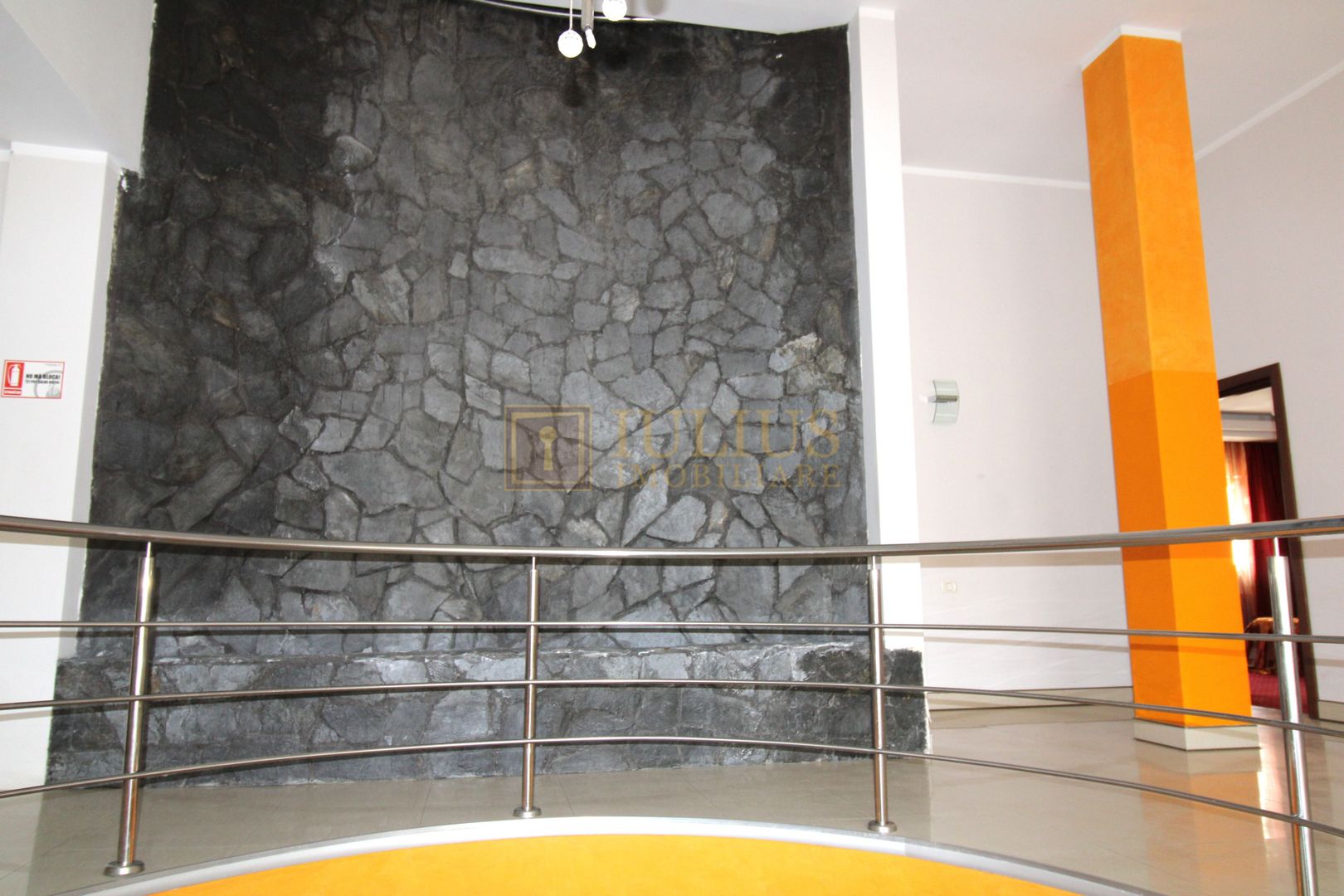 Casă individuală – Dumbrăvița, mobilata si utilata, spatii generoase. - Poză 16