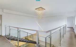 Vilă de lux cu două locuințe, în Dumbrăvița – Locație Excelentă! - Poză 15