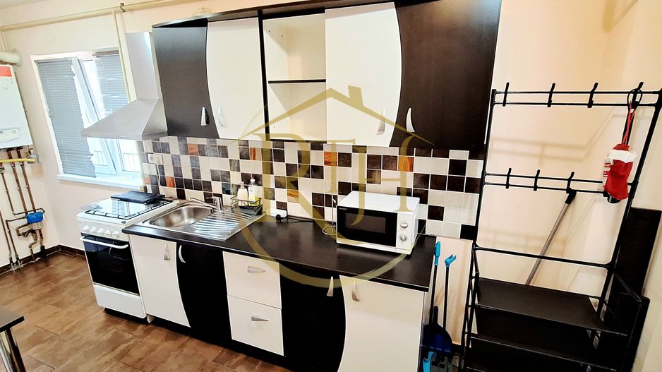 Oferim spre inchiriere apartament cu 1 camera,loc de parcare,Complex Studentesc - Poză 12