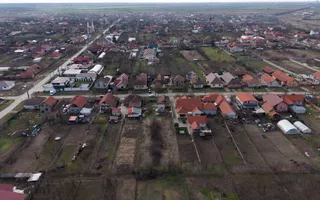 Teren intravilan de 1439 mp in Urseni Jud Timis - Poză 11