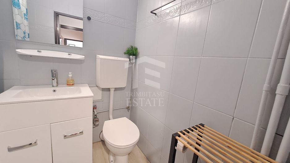 Apartament 2 camere renovat 5 min de Politehnica - Poză 18