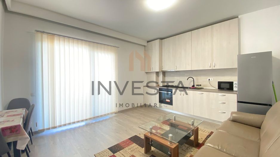 Apartament cu 3 camere de inchiriat si loc de parcare, strada Campina - Poză 1