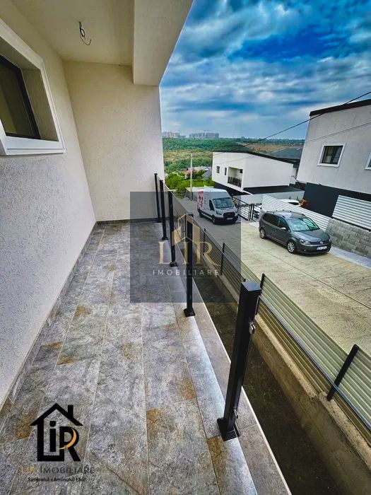 Casa 4 camere Pacurari Rediu - Poză 3