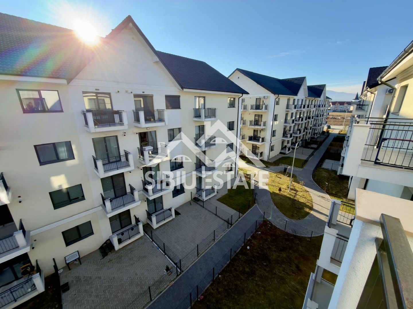 Apartament 3 camere cu terasă si gradina proprie Ultimul disponibil! - Poză 3