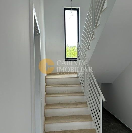 Casa individuala 4 camere TOMESTI Sala Sporturilor - Finalizata - GARAJ - Poză 3