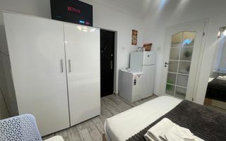 STUDIO DE ÎNCHIRIAT – ZONA Unirii -CENTRALA PROPRIE - Poză 7