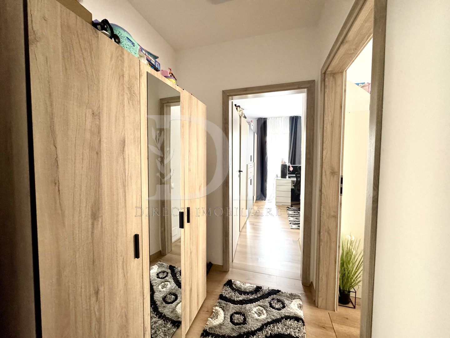 Apartament la cheie / etaj intermediar / Zona Terra - Poză 6