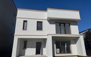 Vila Neoclasica zona CENTRALA Otopeni curte 500m2 - Poză 2