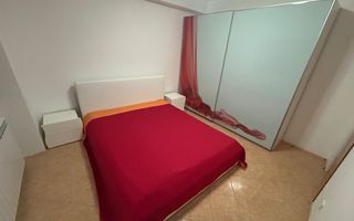 Apartament 2 camere, etaj 3 - zona Centru - Poză 1