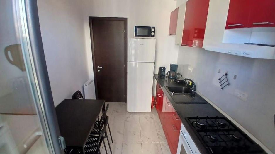 Apartament spatios 2 camere, 2 bai si balcon 13mp in zona Poltehnica - Poză 9